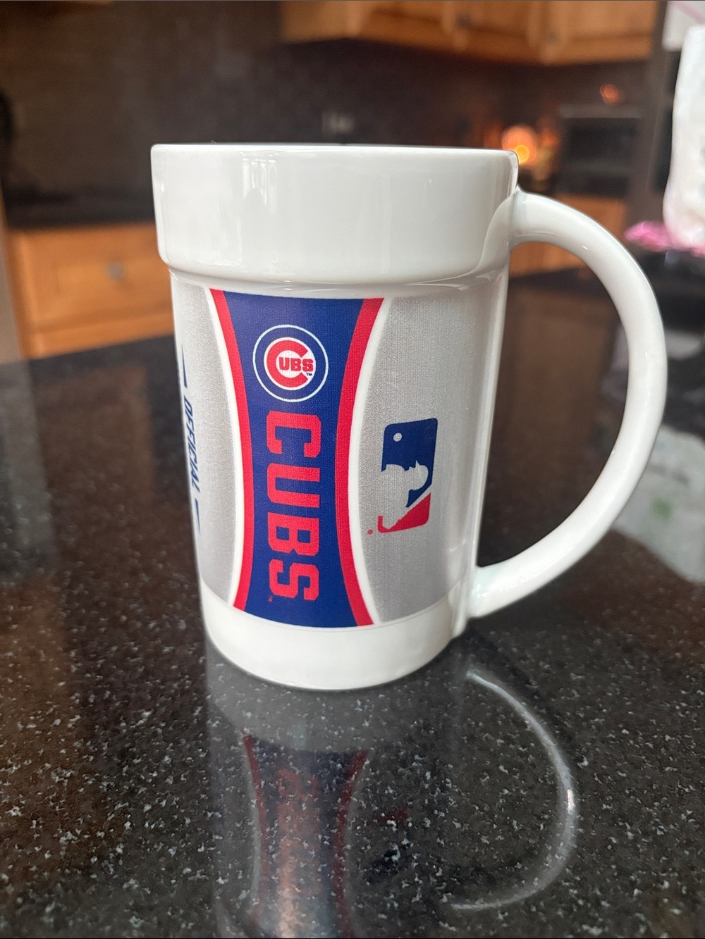 Chicago Cubs MLB White Ceramic Coffee Mug Blue Red Team ball stitch Design 15 oz